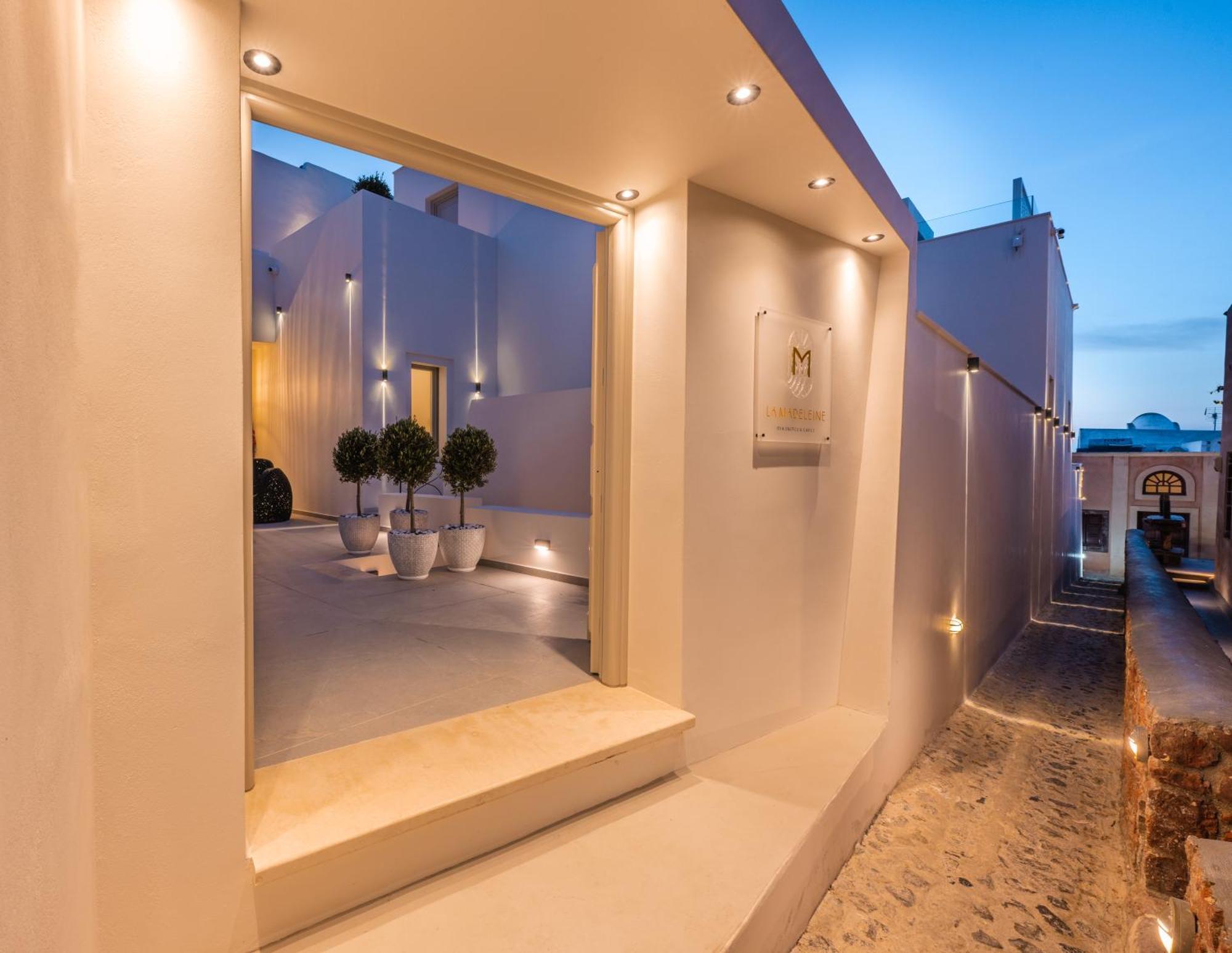 La Madeleine Oia Bed and Breakfast Exteriör bild